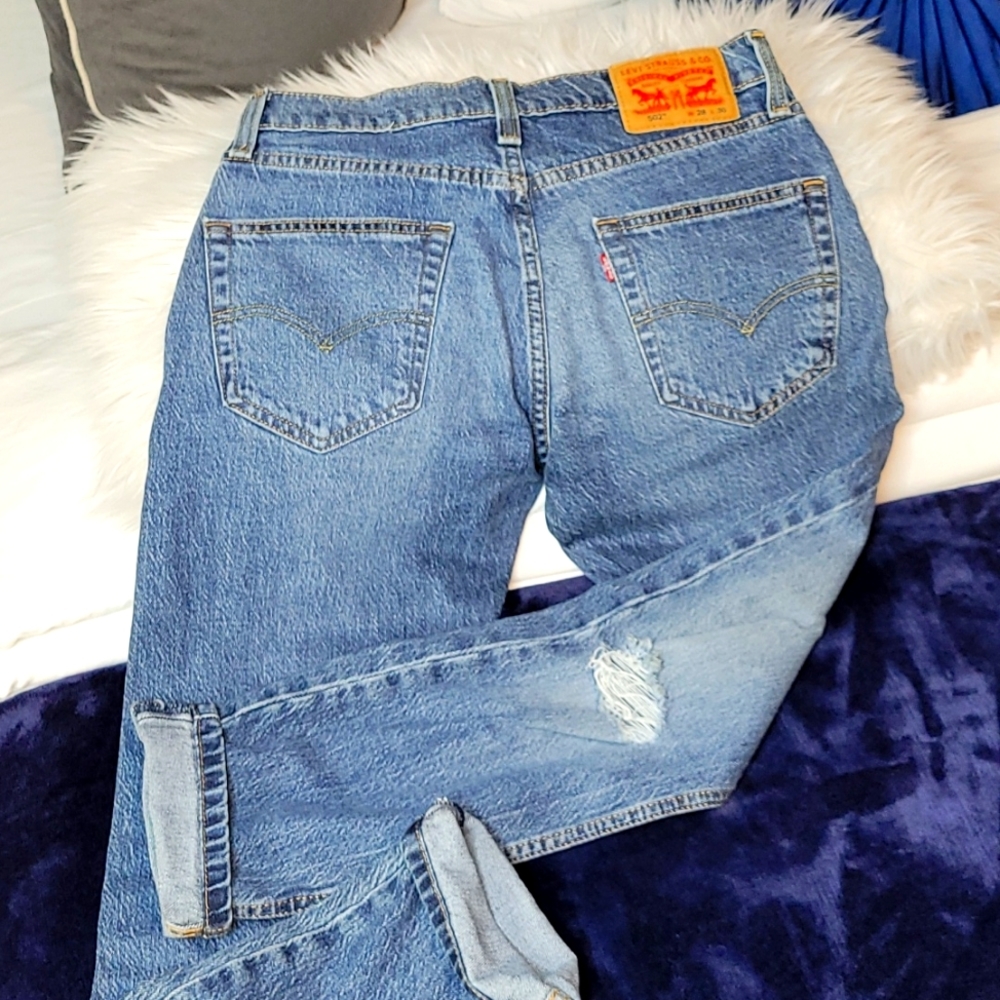 Distressed 502 Taper Levi's size 28x30 - Picture 6 of 10
